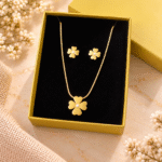 Conjunto Fio e Brincos C/Trevo